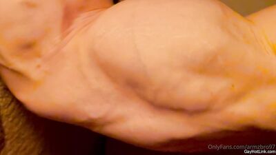 armzbro97 armzbro97 1298 - free gay porn