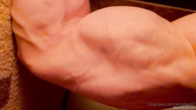 armzbro97 armzbro97 1298 - free gay porn