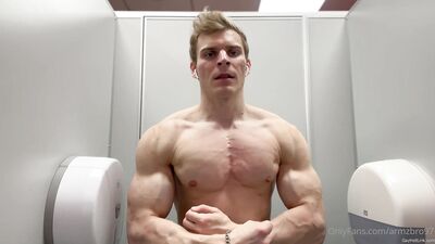 armzbro97 armzbro97 0947 - free gay porn