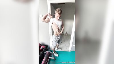 armzbro97 armzbro97 0590 - free gay porn