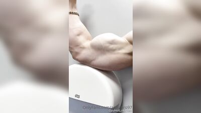 armzbro97 armzbro97 0307 - free gay porn