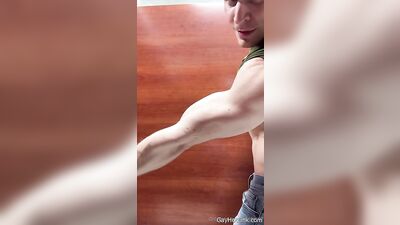 armzbro97 armzbro97 1005 - free gay porn