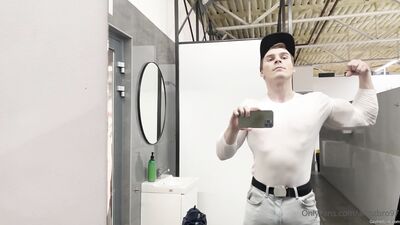 armzbro97 armzbro97 0809 - free gay porn