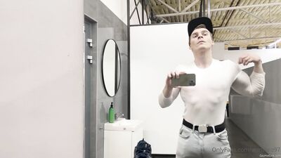 armzbro97 armzbro97 0809 - free gay porn