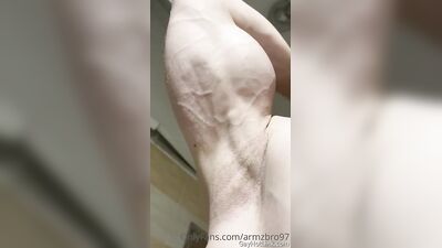 armzbro97 armzbro97 0541 - free gay porn