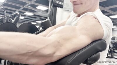 armzbro97 armzbro97 0336 - free gay porn