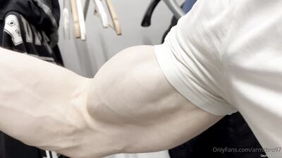 armzbro97 armzbro97 1528 - free gay porn