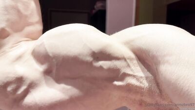 armzbro97 armzbro97 0991 - free gay porn