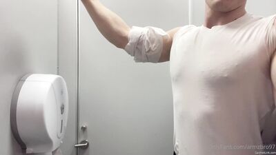 armzbro97 armzbro97 1215 - free gay porn