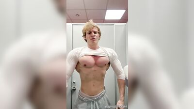 armzbro97 armzbro97 1376 - free gay porn