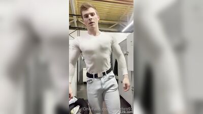 armzbro97 armzbro97 1500 - free gay porn
