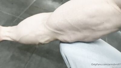 armzbro97 armzbro97 0670 - free gay porn