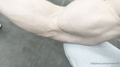 armzbro97 armzbro97 0670 - free gay porn