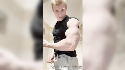 armzbro97 armzbro97 0547 - free gay porn