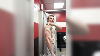 armzbro97 armzbro97 1086 - free gay porn