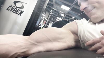 armzbro97 armzbro97 1245 - free gay porn