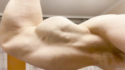 armzbro97 armzbro97 0537 - free gay porn