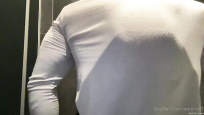 armzbro97 armzbro97 1356 - free gay porn