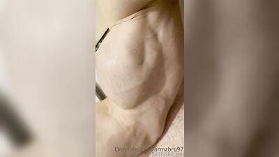 armzbro97 armzbro97 0830 - free gay porn