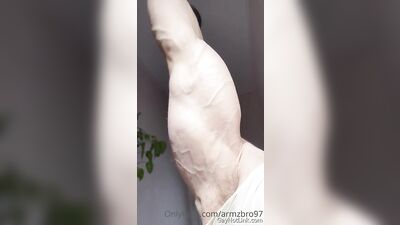 armzbro97 armzbro97 1269 - free gay porn