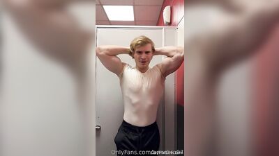 armzbro97 armzbro97 1233 - free gay porn
