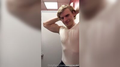 armzbro97 armzbro97 1233 - free gay porn