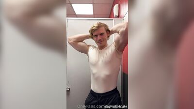 armzbro97 armzbro97 1233 - free gay porn