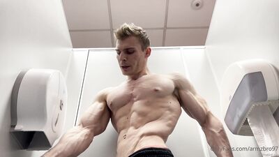 armzbro97 armzbro97 1172 - free gay porn