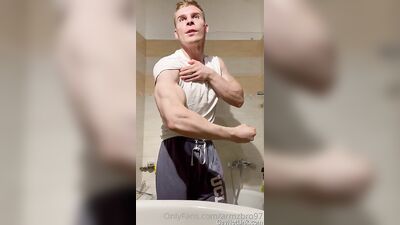 armzbro97 armzbro97 1291 - free gay porn