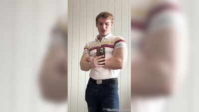 armzbro97 armzbro97 1222 - free gay porn