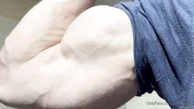 armzbro97 armzbro97 1369 - free gay porn