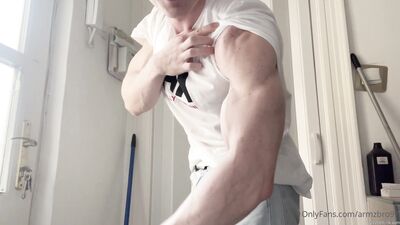 armzbro97 armzbro97 0162 - free gay porn