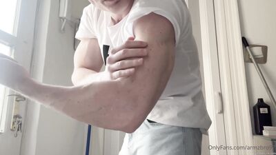 armzbro97 armzbro97 0162 - free gay porn