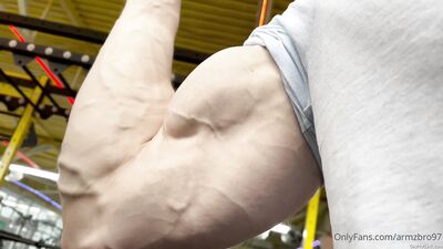 armzbro97 armzbro97 0874 - free gay porn
