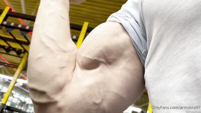 armzbro97 armzbro97 0874 - free gay porn