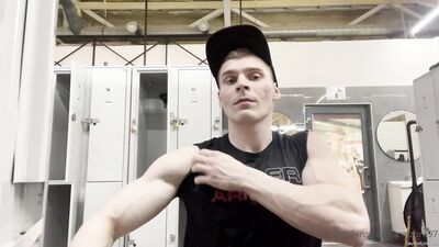 armzbro97 armzbro97 0364 - free gay porn