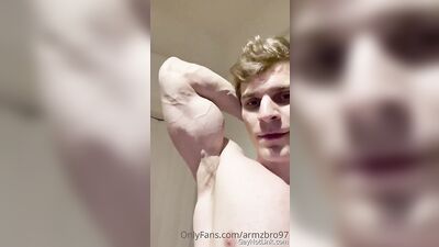 armzbro97 armzbro97 1129 - free gay porn