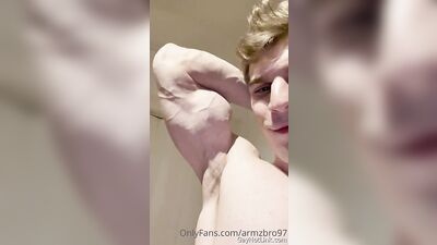 armzbro97 armzbro97 1129 - free gay porn