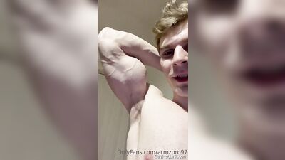 armzbro97 armzbro97 1129 - free gay porn