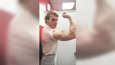 armzbro97 armzbro97 0132 - free gay porn