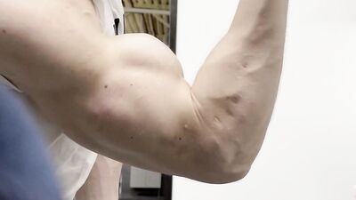 armzbro97 armzbro97 0988 - free gay porn