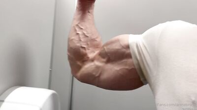 armzbro97 armzbro97 1131 - free gay porn