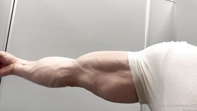 armzbro97 armzbro97 1131 - free gay porn