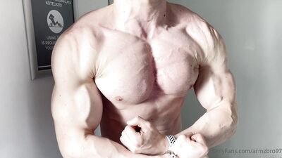 armzbro97 armzbro97 0933 - free gay porn