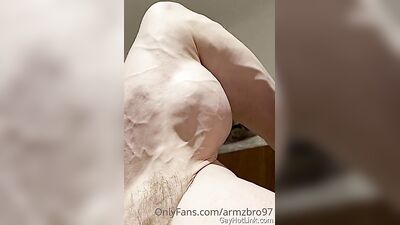 armzbro97 armzbro97 1514 - free gay porn