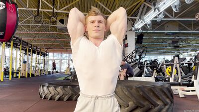 armzbro97 armzbro97 1413 - free gay porn