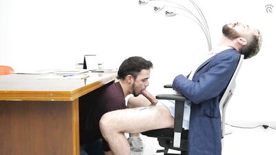 RFC - La Putita Del Jefe How Exciting It Is To Fuck In The Office - free gay porn