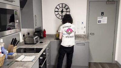 Kitchen Fuck Fest With Harvey Mc Donald Screams Like A Girl - free gay porn