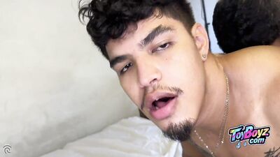 A very explosive couple - free gay porn