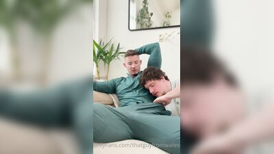 OF - thatguyfromwalesufollow sucking and worshiping hardtomxxx - free gay porn